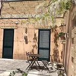Oda ve Kahvaltı Corte Dei Salentini 4*