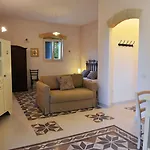 Oda ve Kahvaltı Corte Dei Salentini