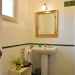 Oda ve Kahvaltı Corte Dei Salentini 4*