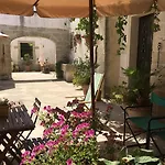 Oda ve Kahvaltı Corte Dei Salentini 4*