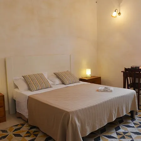 فندق مبيت وإفطار Corte Dei Salentini كاربينيانو سالينتينو