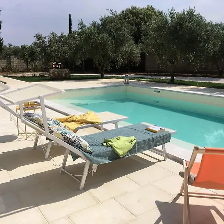 Corte Dei Salentini فندق مبيت وإفطار