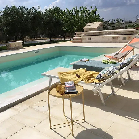 فندق مبيت وإفطار Corte Dei Salentini