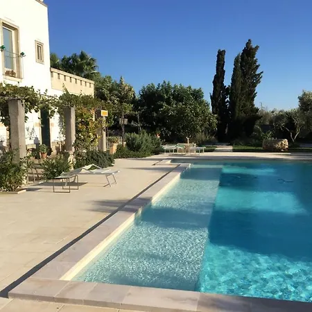 فندق مبيت وإفطار Corte Dei Salentini