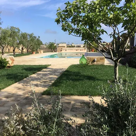 Corte Dei Salentini Bed & Breakfast 3*