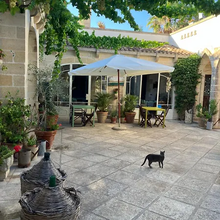 Bed & Breakfast Corte Dei Salentini Carpignano Salentino