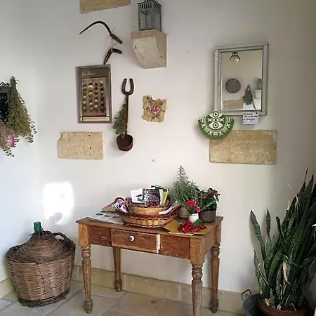 Corte Dei Salentini Bed & Breakfast 4*