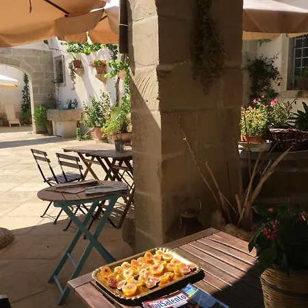 Bed & Breakfast Corte Dei Salentini 4*