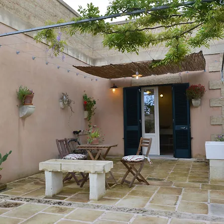 Corte Dei Salentini Bed & Breakfast