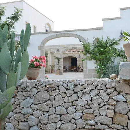 Bed & Breakfast Corte Dei Salentini Carpignano Salentino