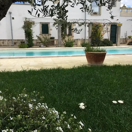 Corte Dei Salentini Couette-café 4*