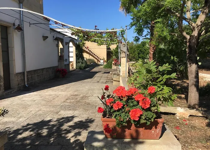 Corte Dei Salentini 住宿加早餐酒店 4*